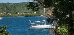 Dewey, Culebra: Anchored close while fixing the outboard